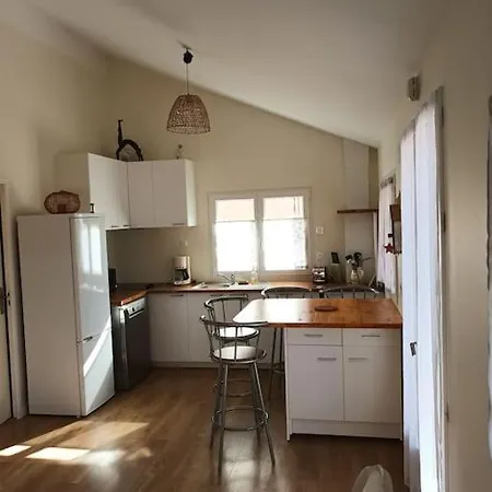 Дом отдыха Maison Bois Sur Pilotis *