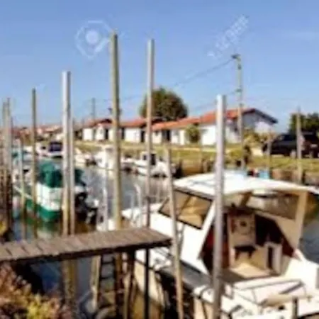 Дом отдыха Maison Bois Sur Pilotis *